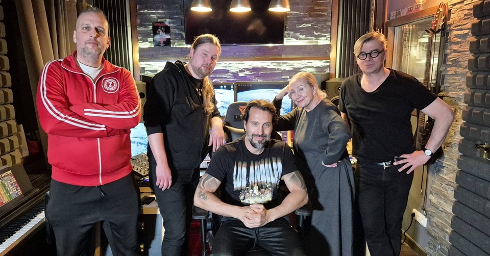 PAČESS vypouští "Proměnu" a startuje tour!